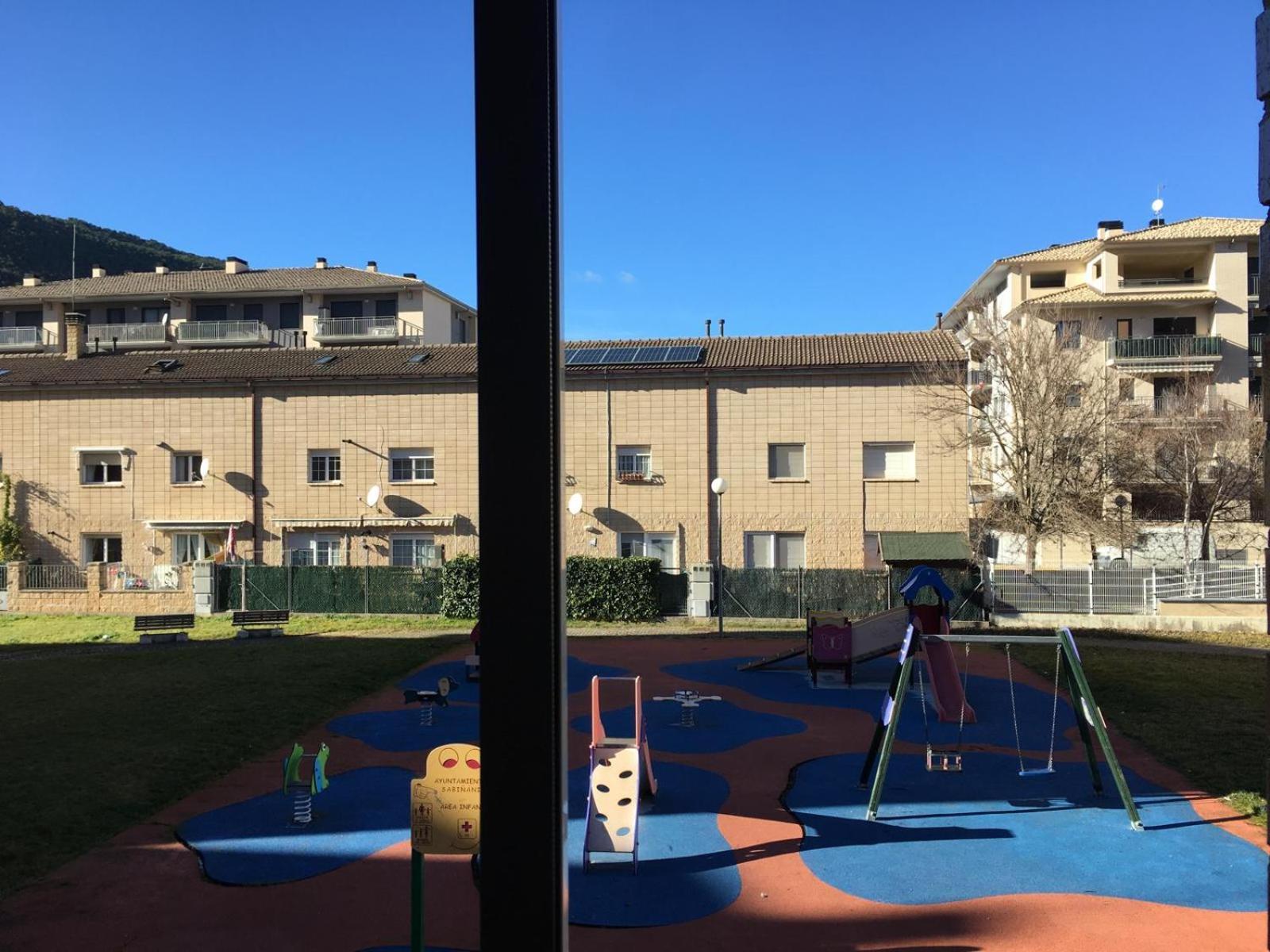 فيلا Pirineo Aragones. Casa La Paz Sabiñánigo المظهر الخارجي الصورة