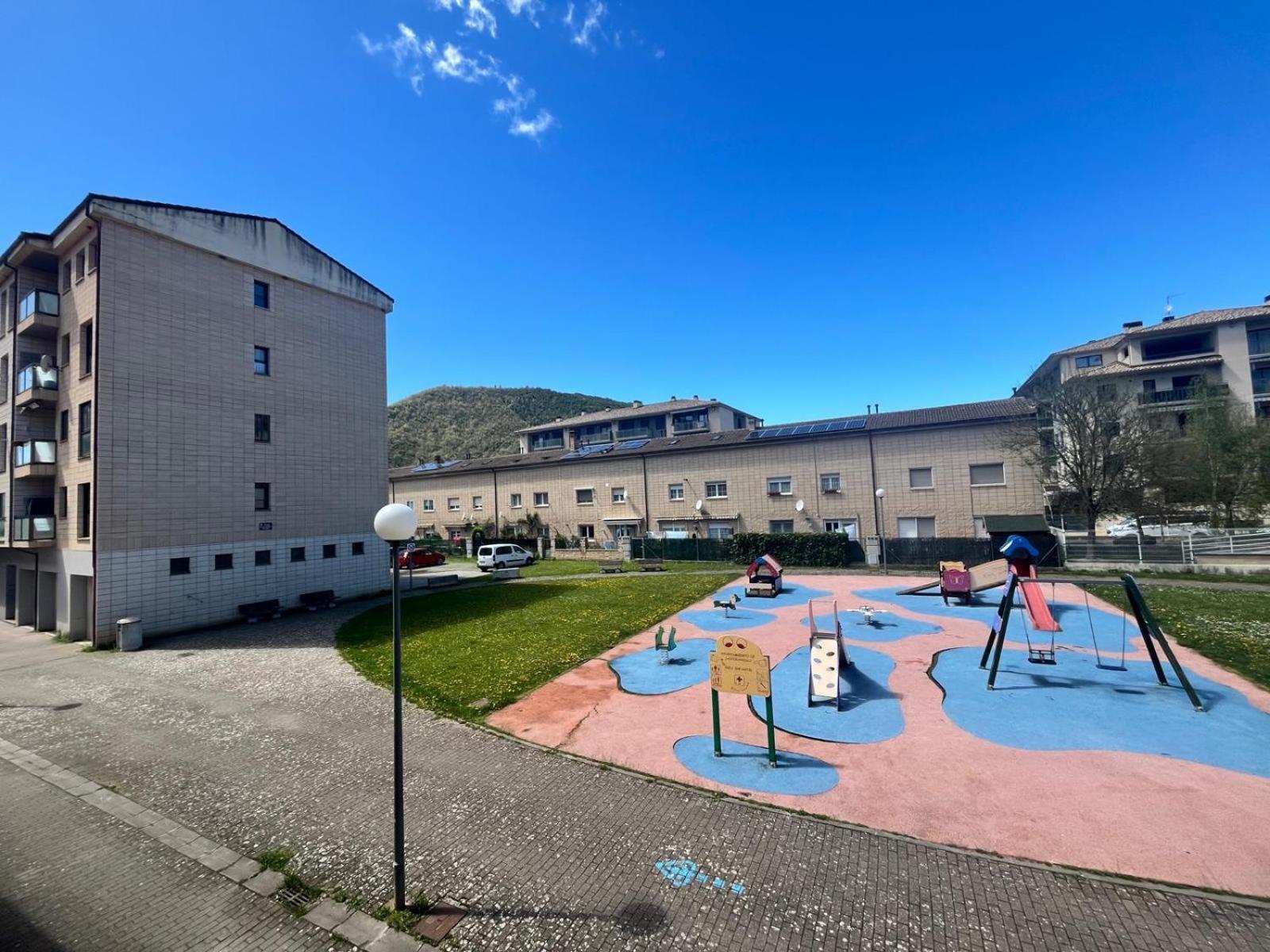 فيلا Pirineo Aragones. Casa La Paz Sabiñánigo المظهر الخارجي الصورة